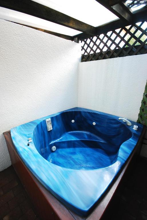 Baden Lodge Motel - Private Spa Bath Rotorua Rum bild